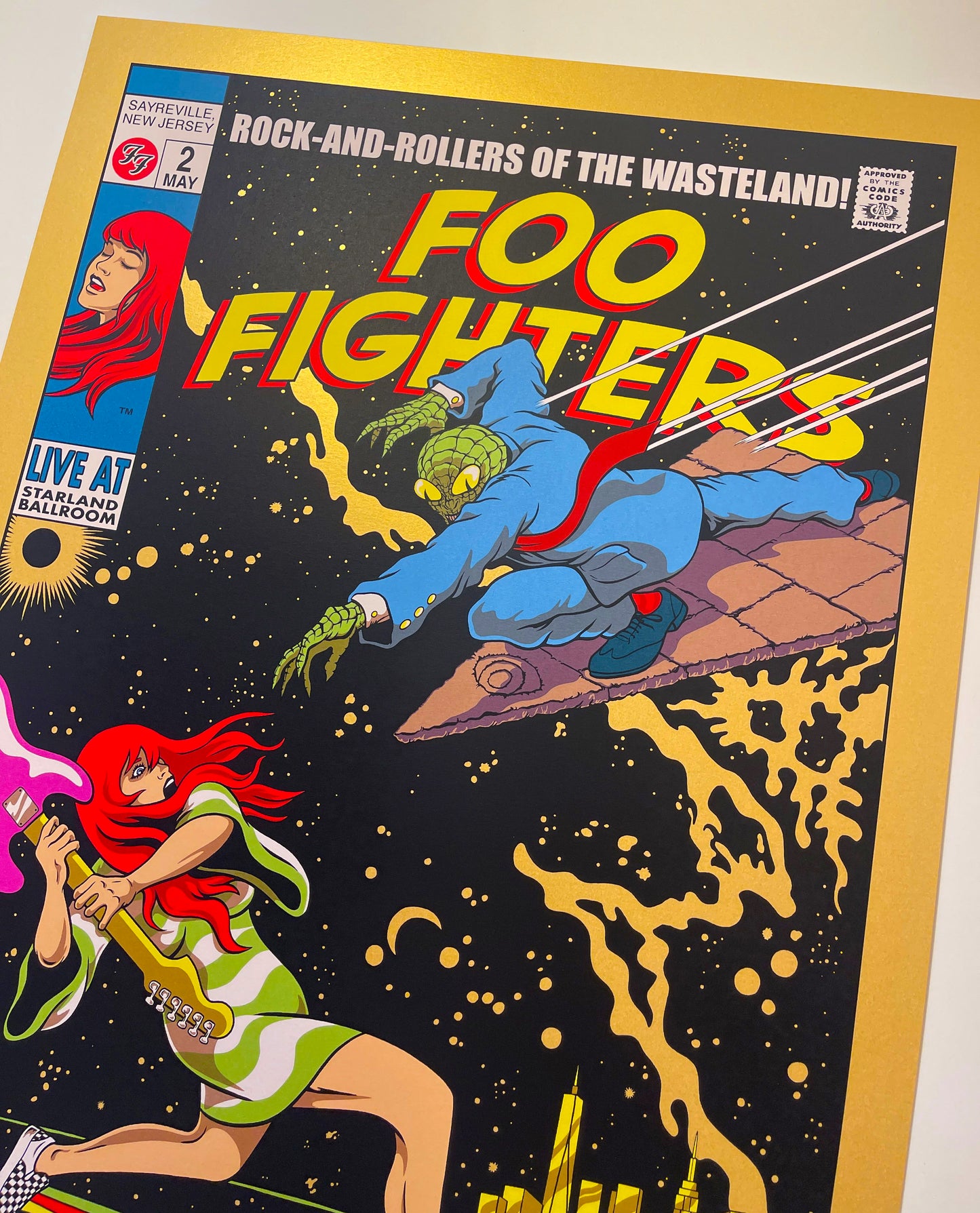 - FOO FIGHTERS (Sayreville 2026) Stardream GOLD Variant -